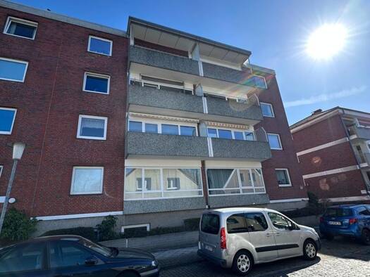 Wohnung zur Miete 499 € 3 Zimmer 72 m² Heppens Wilhelmshaven 26384