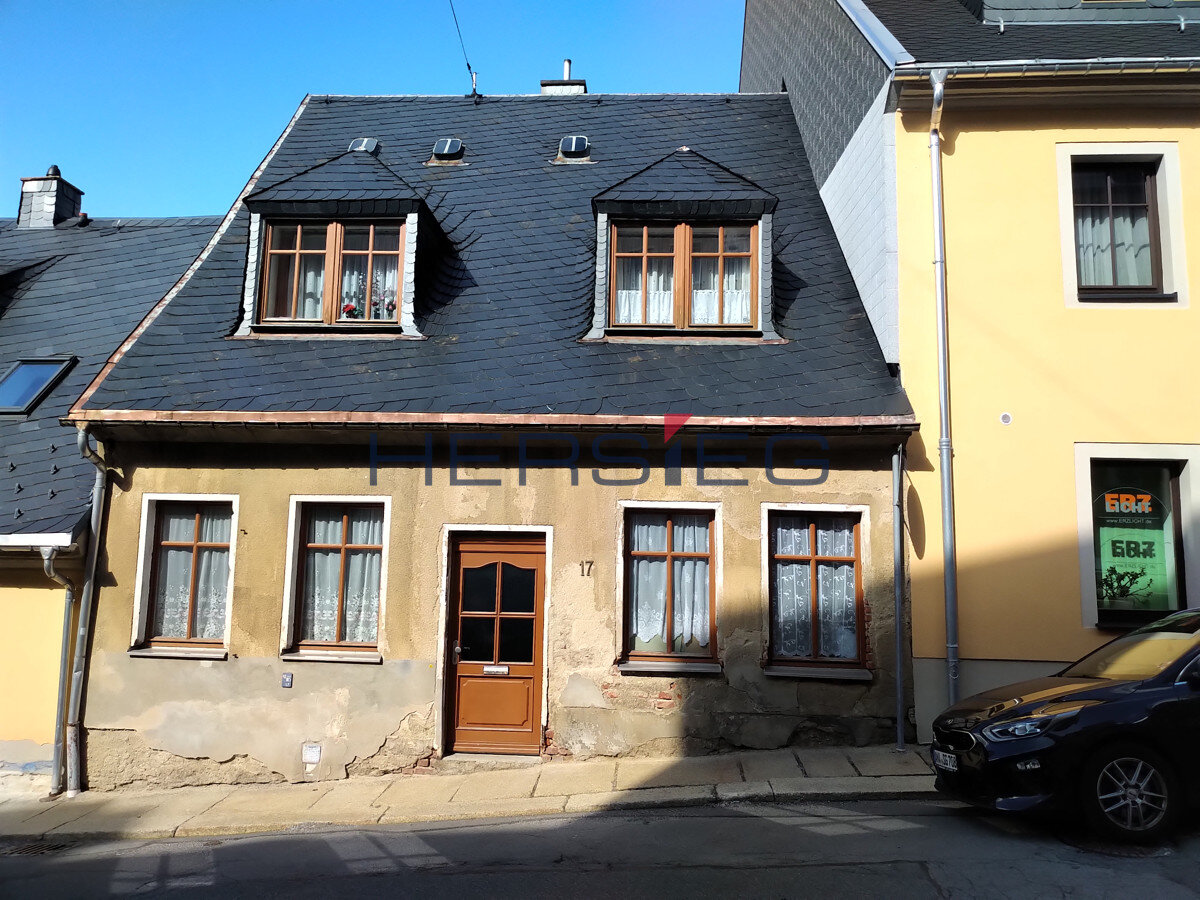 Reihenmittelhaus zum Kauf 38.000 € 5 Zimmer 270 m²<br/>Grundstück Annaberg Annaberg-Buchholz 09456