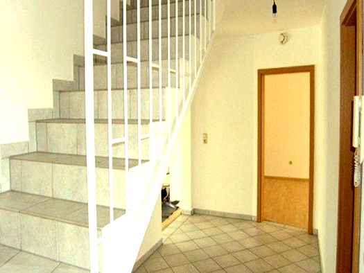 Wohnung zur Miete 730 € 5 Zimmer 105 m² frei ab sofort Spessartring 6 Offenbach am Main 63071
