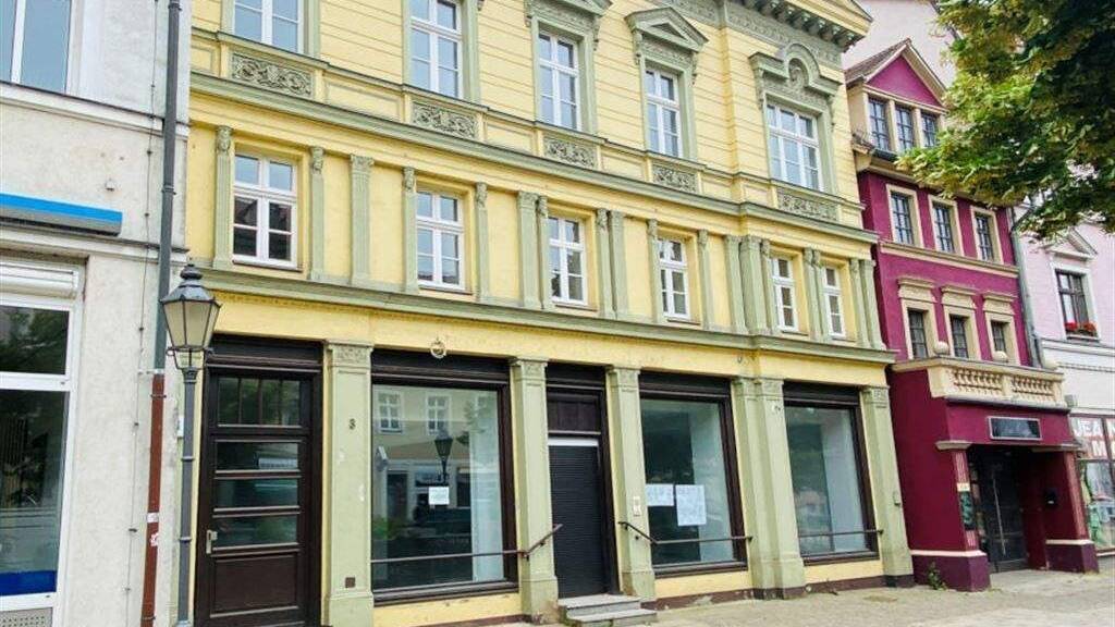 Wohnung zur Miete 430 € 2 Zimmer 43,7 m² frei ab sofort Zeitz Zeitz , Elster 06712