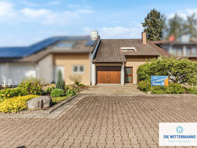 Reihenmittelhaus zum Kauf 495.000 € 5 Zimmer 147 m² 235 m² Grundstück Müllheim Müllheim 79379