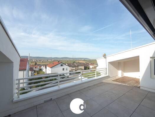 Wohnung zur Miete 1.780 € 3 Zimmer 93 m² 2. Geschoss Großheppach Weinstadt 71384