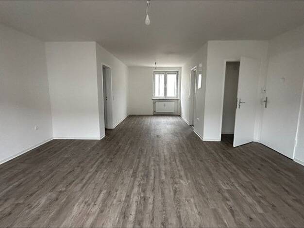 Wohnung zur Miete 798 € 3 Zimmer 84 m² frei ab 31.08.2026 Marktoberdorfer Straße 23 Kaufbeuren Kaufbeuren 87600