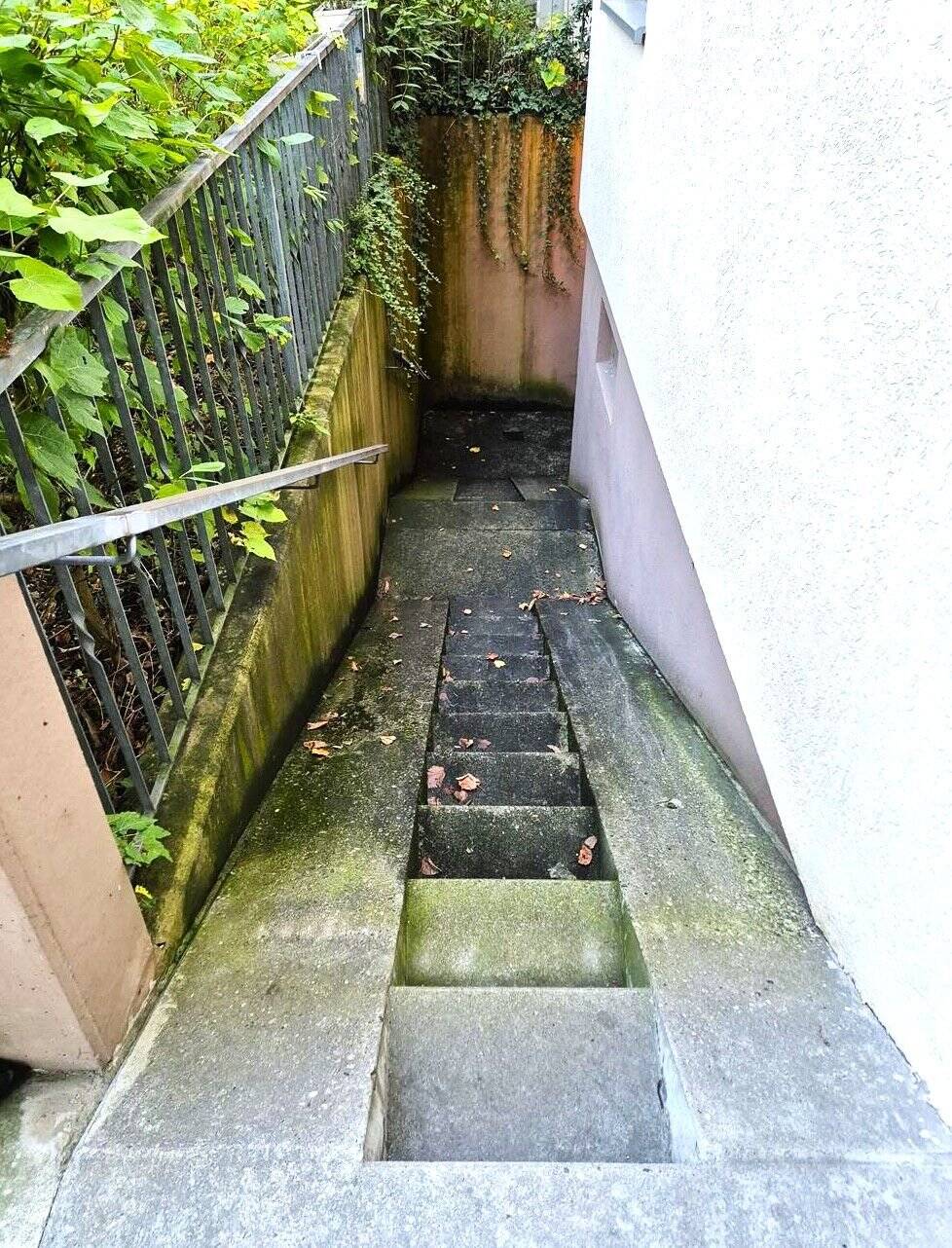 Property thumbnail 23