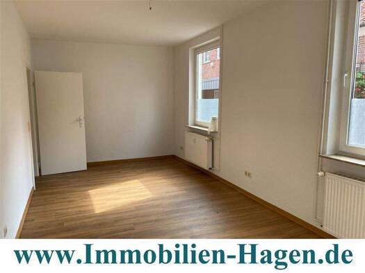 Wohnung zur Miete 490 € 2 Zimmer 50 m² frei ab sofort Hafenstraße 3 Innenstadt Aurich 26603