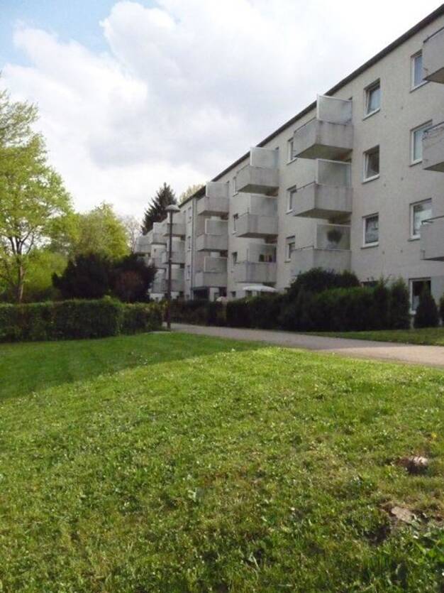 Wohnung zur Miete 617 € 1 Zimmer 31,1 m² 1. Geschoss frei ab 16.07.2025 Geschwister-Scholl-Straße 72 St. Bernhardt Esslingen 73732