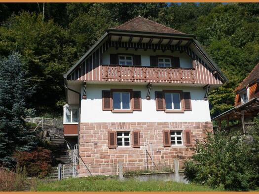 Einfamilienhaus zum Kauf 330.000 € 6 Zimmer 160 m² 1.369 m² Grundstück Oberharmersbach 77784