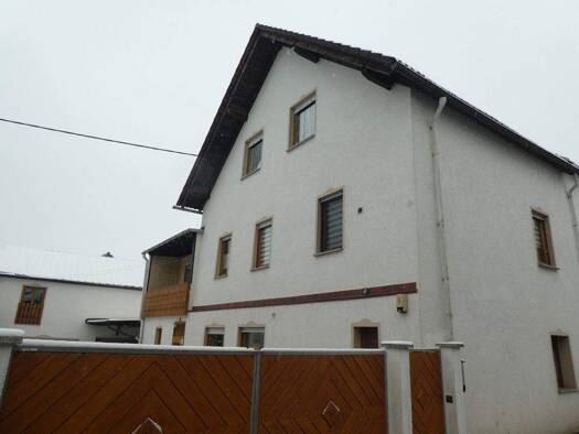 Einfamilienhaus zum Kauf 415.000 € 9 Zimmer 235 m² 681 m² Grundstück Ketternschwalbach Hünstetten 65510