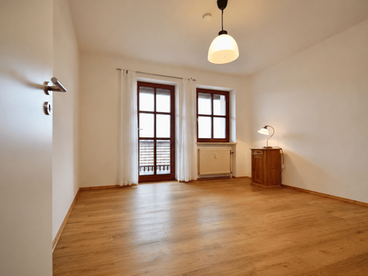 Wohnung zur Miete 985 € 2 Zimmer 65,2 m² Geschoss 2/3 frei ab 01.09.2026 Schrobenhausen 86529