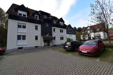 Wohnung zum Kauf 109.000 € 3 Zimmer 81,8 m² Dachgeschoss Albrechts Suhl 98529