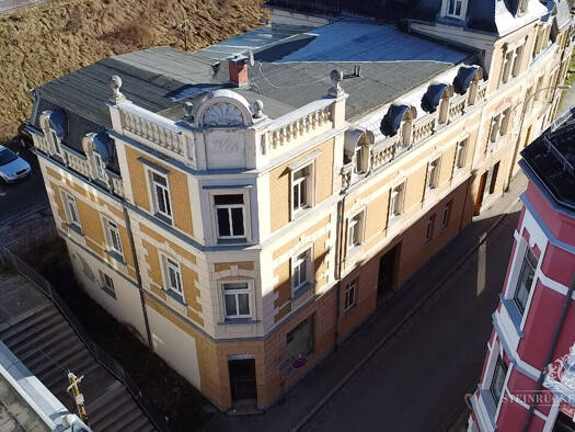 Haus zum Kauf 190.000 € 28 Zimmer 740 m² 397 m² Grundstück Greiz Greiz 07973