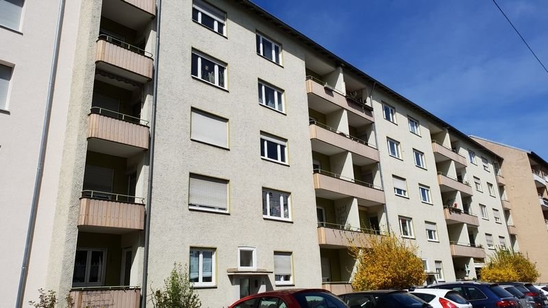 Wohnung zur Miete 600 € 3 Zimmer 65,9 m²<br/>Wohnfläche ab sofort<br/>Verfügbarkeit Friedenstraße 31 Stadtmitte Neu-Ulm 89231