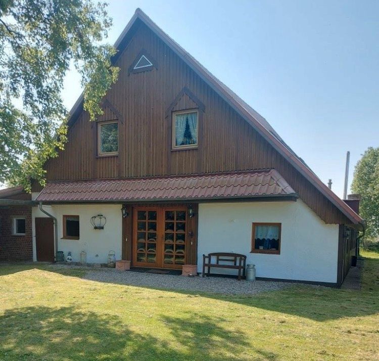 Bauernhof zum Kauf 415.000 € 46.000 m²<br/>Fläche Wilster 25554