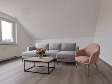 Wohnung zur Miete 340 € 2 Zimmer 46 m² Dachgeschoss, 2. Geschoss frei ab sofort Wartha Königswartha 02699