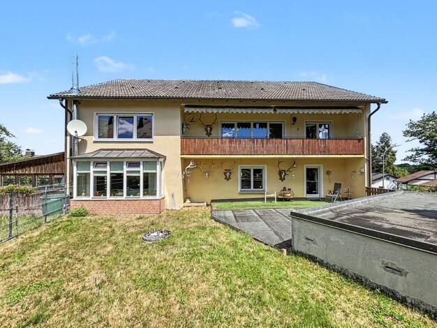 Mehrfamilienhaus zum Kauf 333.000 € 8 Zimmer 262 m² 2.184 m² Grundstück Bad Alexandersbad Bad Alexandersbad 95680