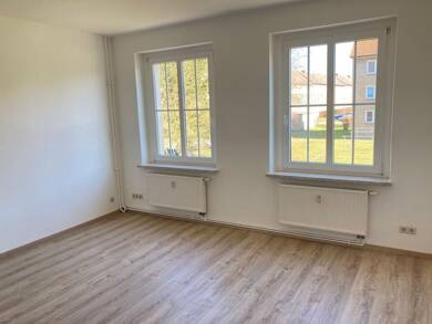 Wohnung zur Miete 313 € 2 Zimmer 59 m² 1. Geschoss Heinrich-Heine-Straße 5 Roßlau 220 Dessau-Roßlau 06862