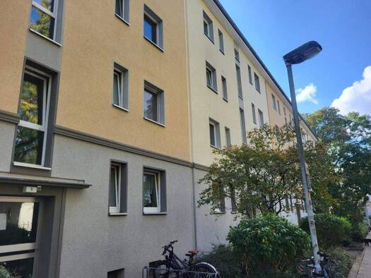 Studio zur Miete 495 € 2 Zimmer 41,6 m² Leibnizplatz 9 Braunschweig 38114