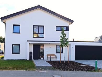 Einfamilienhaus zur Miete 2.050 € 5 Zimmer 160 m² 600 m² Grundstück frei ab sofort Herford 32051