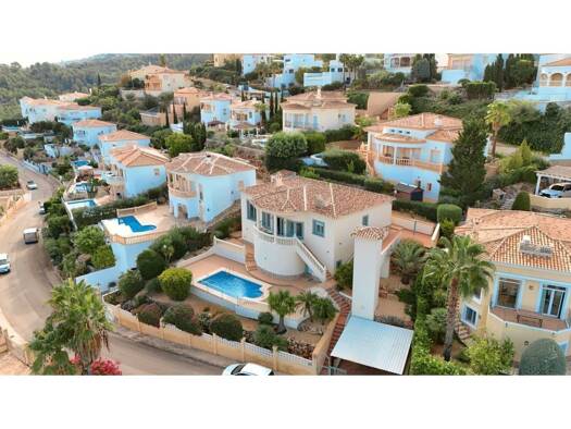 Villa zum Kauf 499.000 € 4 Zimmer 140 m² 600 m² Grundstück Orba 03790