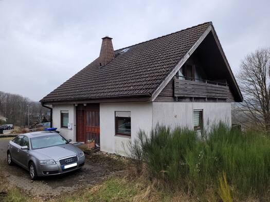 Haus zum Kauf 210.000 € 4,5 Zimmer 120 m² 1.026 m² Grundstück Hoof Sankt Wendel 66606