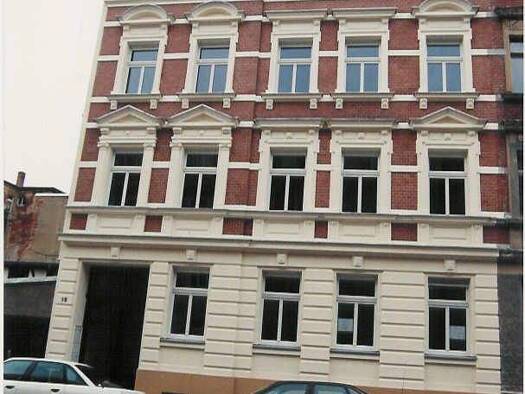 Wohnung zur Miete 780 € 3 Zimmer 94 m² frei ab sofort Untermhaus Gera 07548