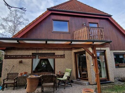 Haus zum Kauf 550.000 € 4 Zimmer 110 m² 371 m² Grundstück Angermünder Str. 33 Lichtenrade Berlin 12305