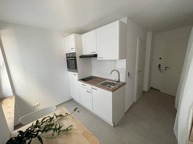 Studio zur Miete 545 € 1 Zimmer 20 m² 1. Geschoss frei ab 01.08.2026 Stuttgarter Str.18 Feuerbach Stuttgart 70469