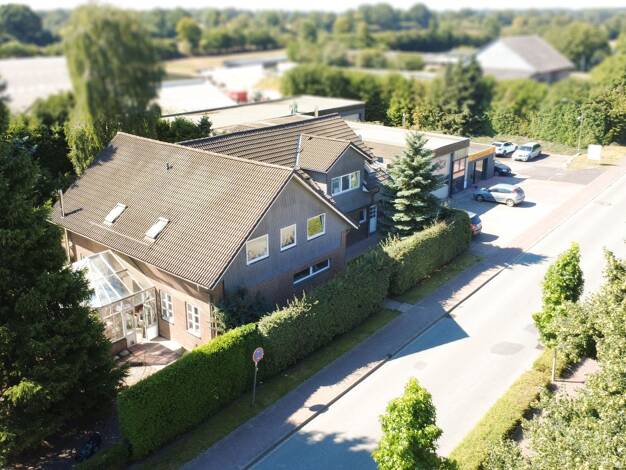 Mehrfamilienhaus zum Kauf 695.000 € 15 Zimmer 420 m² 2.566 m² Grundstück frei ab 15.11.2026 Kükels 23829