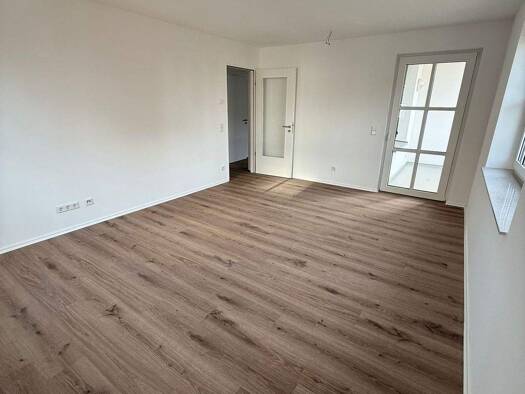 Wohnung zur Miete - Erstbezug 728 € 5 Zimmer 101 m² 2. Geschoss frei ab sofort Basaltstr. 1 Darmstadt 64285