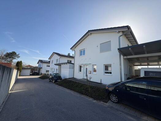 Einfamilienhaus zur Miete 1.250 € 4 Zimmer 116 m² 350 m² Grundstück frei ab 01.06.2026 Geisenhausen 84144