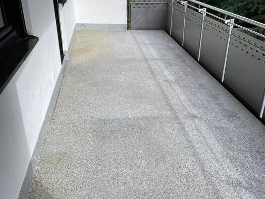 Wohnung zum Kauf 375.000 € 4 Zimmer 100,3 m² 1. Geschoss frei ab sofort Steigerwaldallee 13 Büchenbach Erlangen 91056