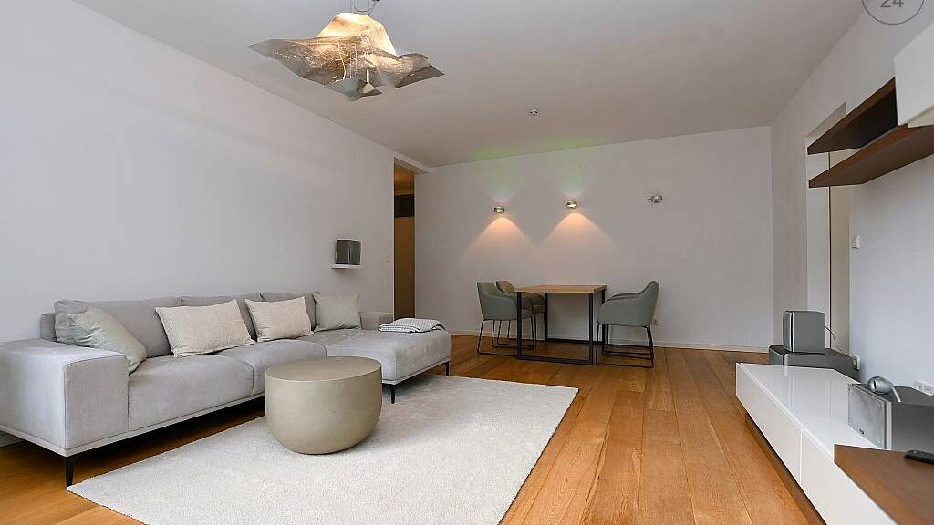 Wohnung zur Miete auf Zeit 1.490 € 2 Zimmer 63 m² frei ab sofort Ost Stuttgart 70186