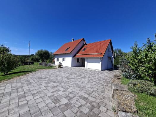 Einfamilienhaus zur Miete 1.600 € 4 Zimmer 125 m² 1.132 m² Grundstück frei ab 01.10.2026 Ziegelhaus 10 a Ziegelhaus Dombühl 91601