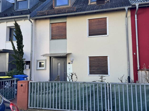 Reihenmittelhaus zum Kauf provisionsfrei 615.000 € 7 Zimmer 115 m² 230 m² Grundstück Graudenzerstr. 20a Schoppershof Nürnberg 90491