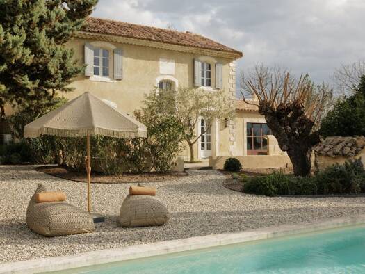 Haus zum Kauf 2.350.000 € 10.060 m² Grundstück Saint-Saturnin-lès-Apt 84490