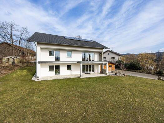 Einfamilienhaus zum Kauf 698.000 € 5 Zimmer 180 m² 6.417 m² Grundstück Kager Loitzendorf 94359