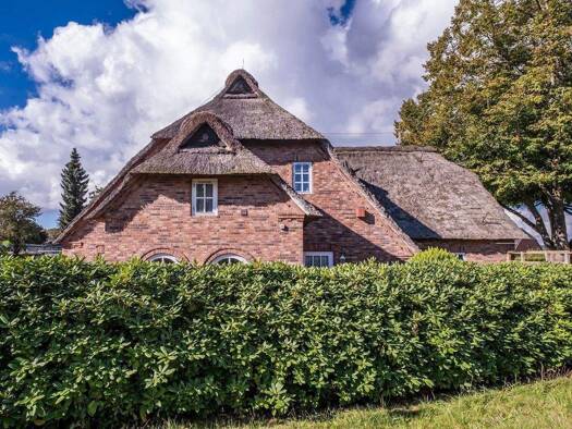 Einfamilienhaus zum Kauf 595.000 € 8 Zimmer 280 m² 700 m² Grundstück Fahrdorf 24857