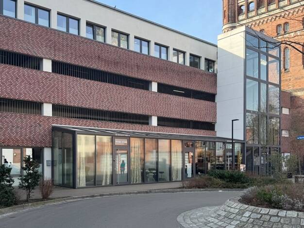 Praxisfläche zur Miete 16,65 € 4 Zimmer 117 m² Bürofläche Altstadt Lüneburg 21335