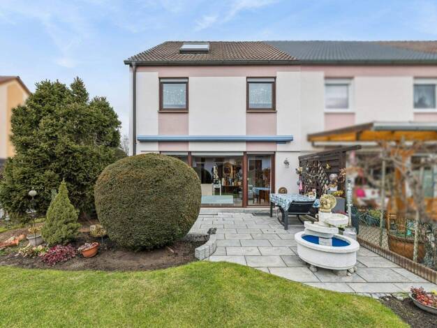 Reihenendhaus zum Kauf 549.000 € 7 Zimmer 128 m² 252 m² Grundstück Gaulnhofen Nürnberg 90455