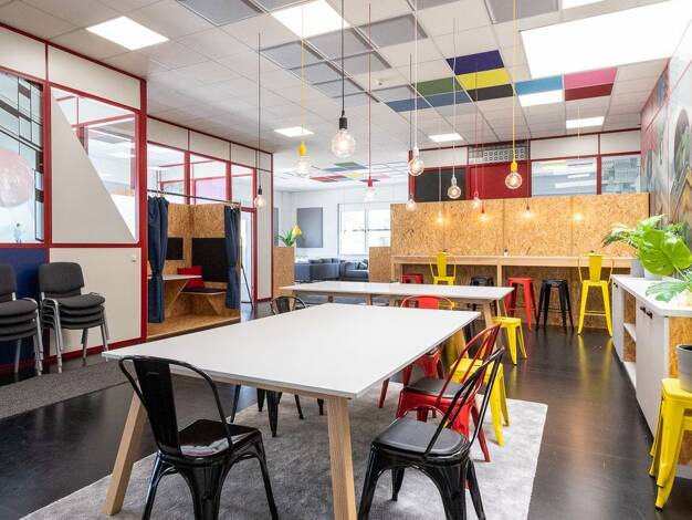 Bürofläche zur Miete provisionsfrei 225 € 4 m² Bürofläche In der Schildwacht Griesheim Frankfurt am Main 65933