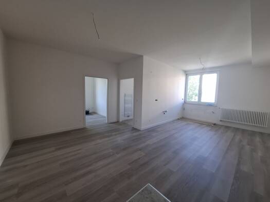 Wohnung zur Miete - Erstbezug 420 € 2 Zimmer 41,2 m² frei ab sofort Karthausstr. 3 Zentrum Schwedt /Oder 16303