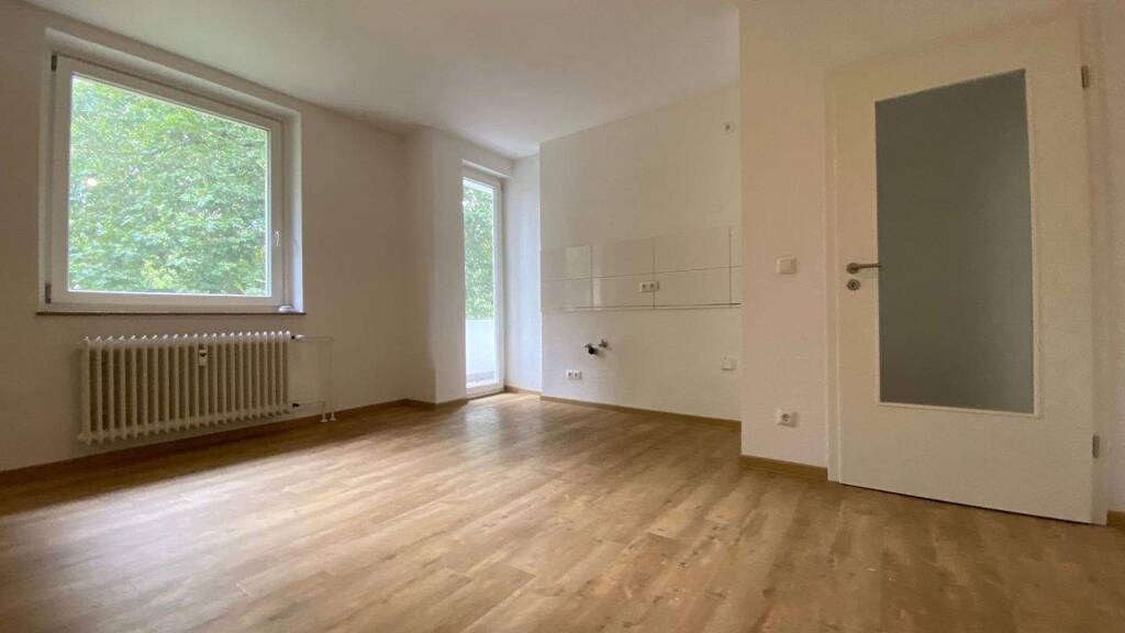 Wohnung zur Miete 585 € 3 Zimmer 72,9 m² 2. Geschoss frei ab 01.05.2026 Stolbergstr. 80 Bergeborbeck Essen 45355