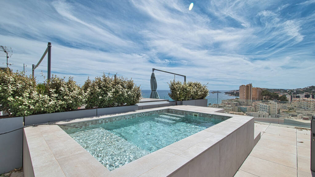 Penthouse zum Kauf - Erstbezug 3.390.000 € 4 Zimmer 283 m² Palma / Cala Major 07015