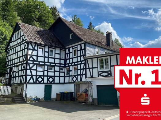 Mehrfamilienhaus zum Kauf 109.000 € 12 Zimmer 230 m² 1.032 m² Grundstück Girkhausen Bad Berleburg 57319