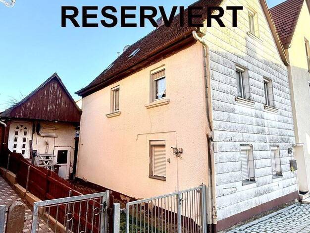 Doppelhaushälfte zum Kauf 69.000 € 5 Zimmer 95 m² 130 m² Grundstück Schillingsfürst 91583