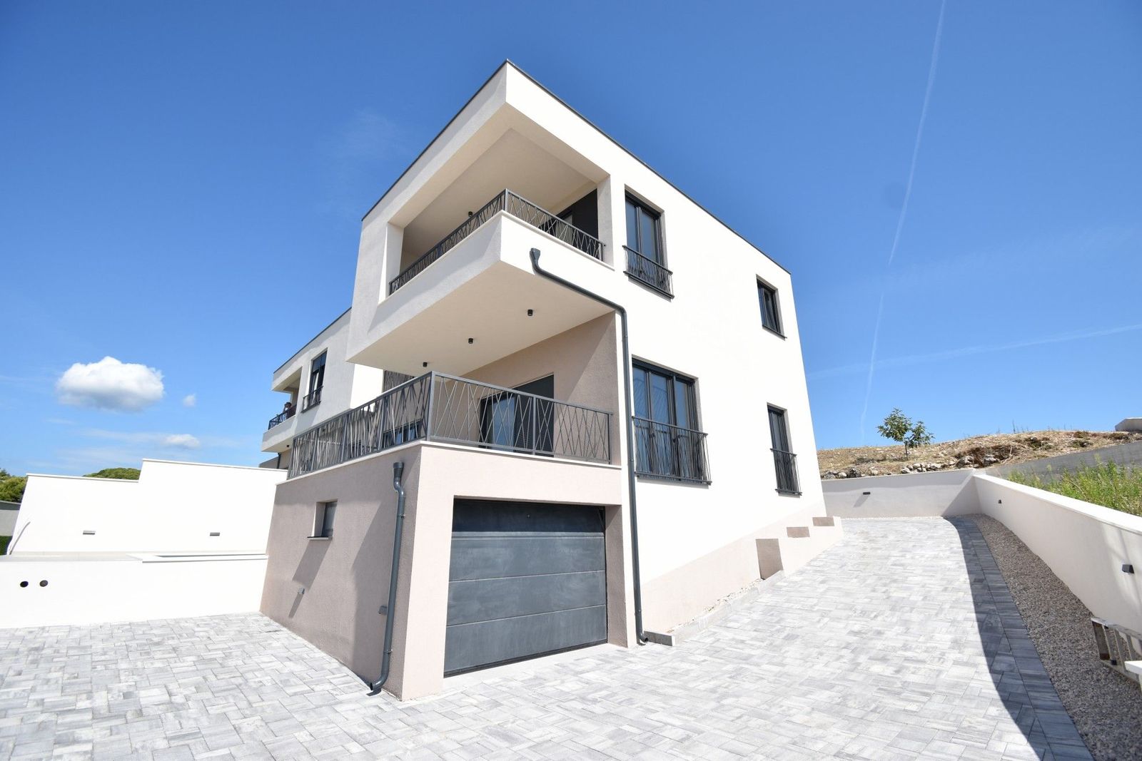 Haus zum Kauf 550.000 € 4 Zimmer 240 m²<br/>Wohnfläche Vodice center