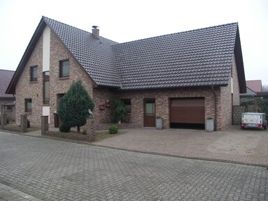 Villa zum Kauf 485.000 € 7 Zimmer 290 m² 777 m² Grundstück Ramsloh Saterland 26683