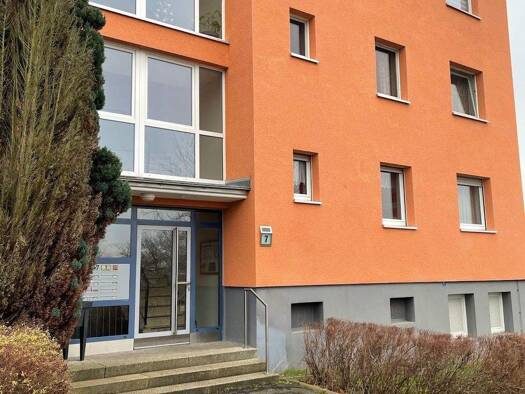 Wohnung zur Miete nur mit Wohnberechtigungsschein 291 € 2 Zimmer 55,2 m² 1. Geschoss frei ab 01.04.2026 Zedernweg 7 Bad Hersfeld 36251