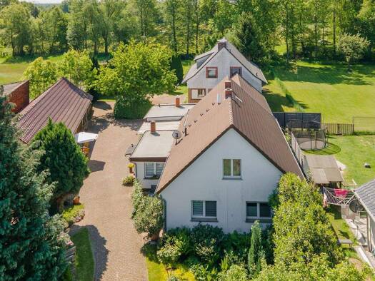 Einfamilienhaus zum Kauf 569.500 € 9 Zimmer 268,9 m² 12.877 m² Grundstück Babow Kolkwitz 03099