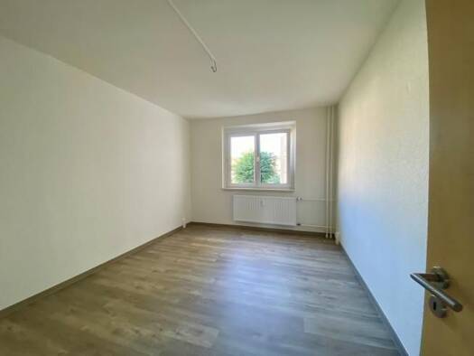 Wohnung zur Miete 306 € 3 Zimmer 59,9 m² 3. Geschoss Humboldtstraße 12 Oschersleben 39387
